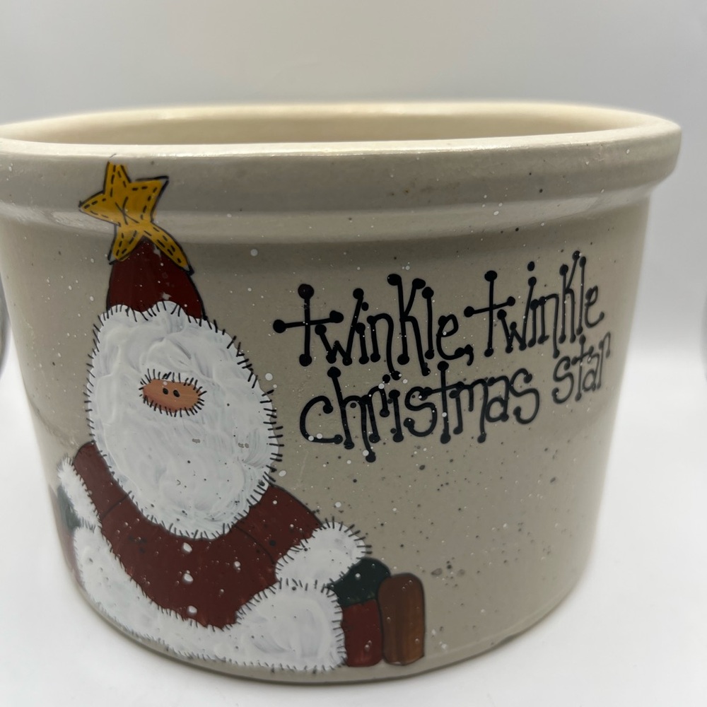 Vintage Roseville Christmas  1qt crock